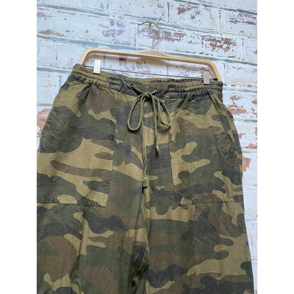 Blank NYC At Attention Green Camo Linen Printed Drawstring Joggers - Picture 5 of 10